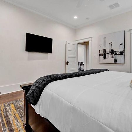 The Victorian - Elegant 3Br Home Near Overton ممفيس المظهر الخارجي الصورة