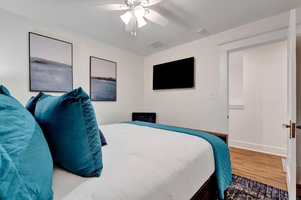 The Victorian - Elegant 3Br Home Near Overton ممفيس المظهر الخارجي الصورة