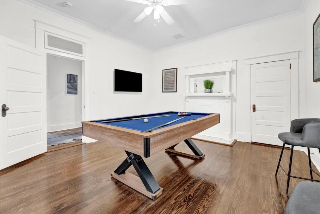 The Victorian - Elegant 3Br Home Near Overton ممفيس المظهر الخارجي الصورة